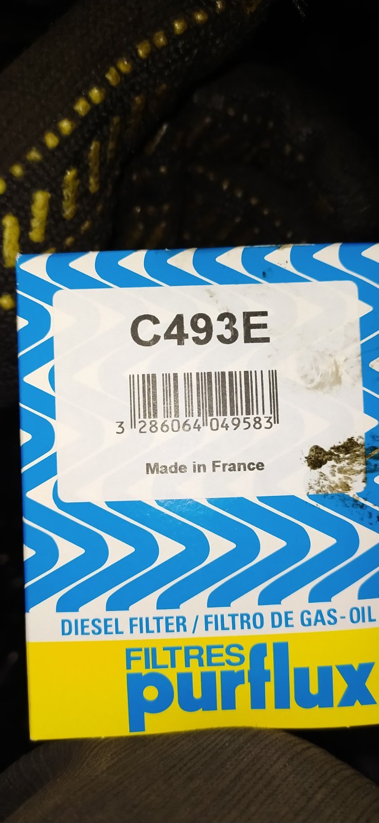 Запчасти на фото: C493E