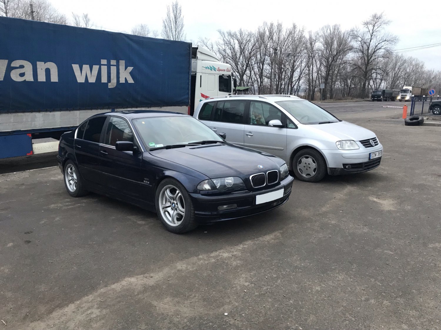 Фото сделано около шести утра. Приехали на сертификацию в Днепропетровское мрэо.