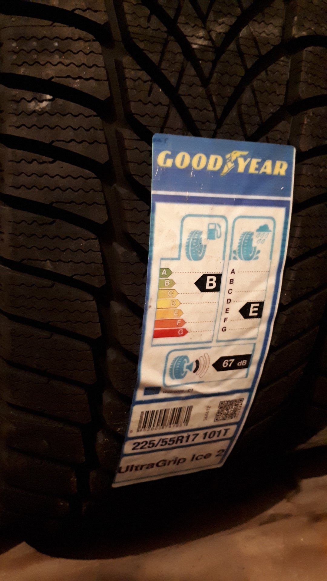 GOOD YEAR ULTRAGRIP ICE 2; 225/55R17